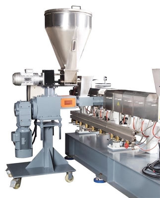 CE PVC PP PE Recycled Plastic Granulation Co-rotating Twin Screw Extruder met 315kW