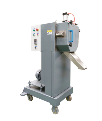 Gerecycleerde PP PE ABS PET Plastic Korrel Strand Pelletizer Cantilever Plastic Granulator